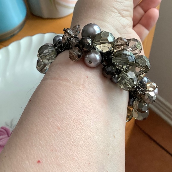 Necklace, bracelet and earrings set - Picture 8 of 10